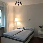 Piekne, Nowoczesne Mieszkanie Na Ulicy Chmielnej, Samo Centrum.